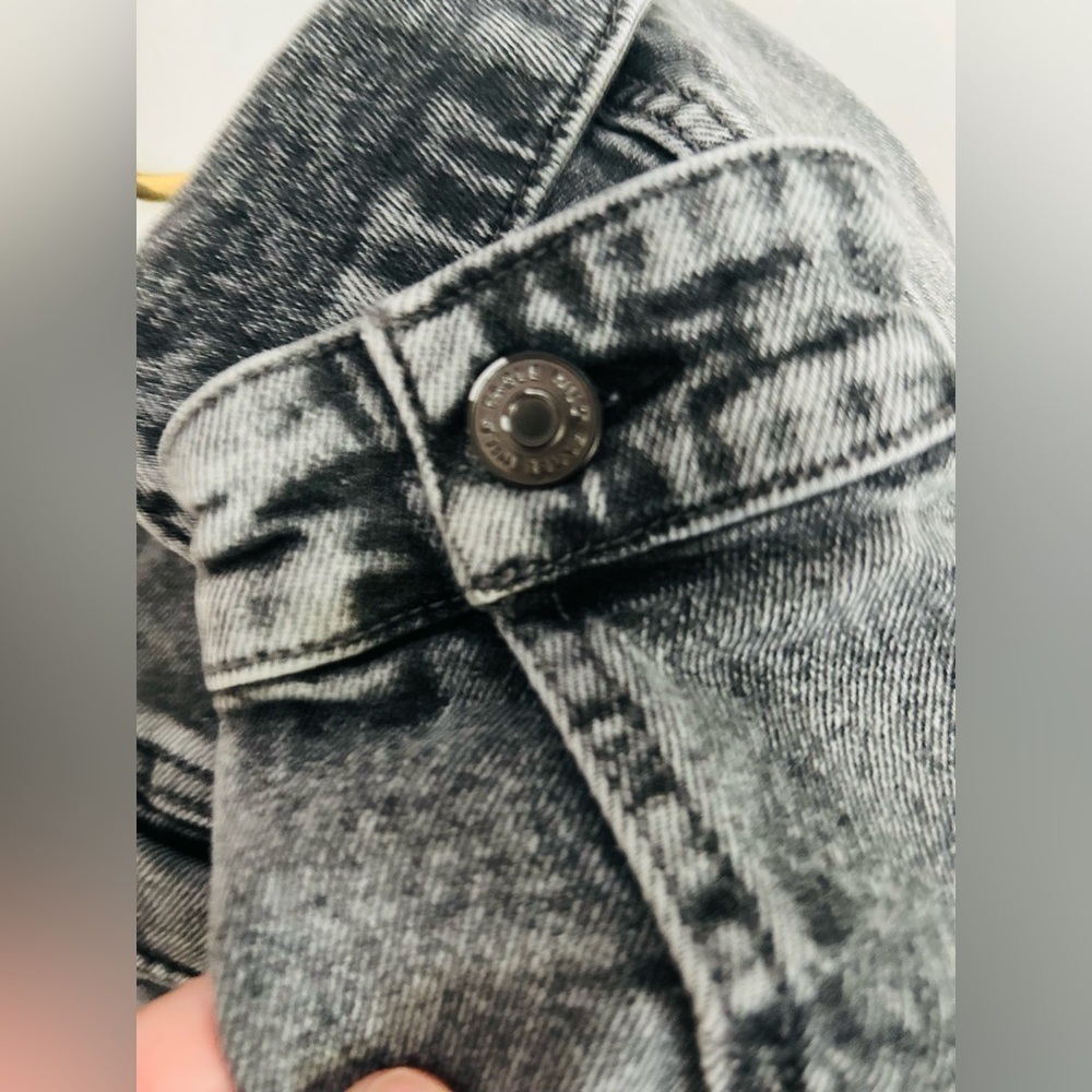 Black acid wash cropped Jean Jacket women XS  100% cotton Wild Fable - Picture 6 of 7